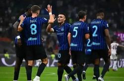 包含国际米兰阵容调整成谜，备战激烈意甲赛事的词条