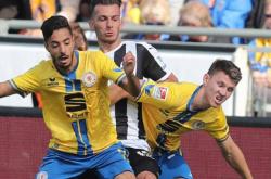 1xBit体育登录入口-卡尔斯鲁厄客场取胜，提升积分排名的简单介绍