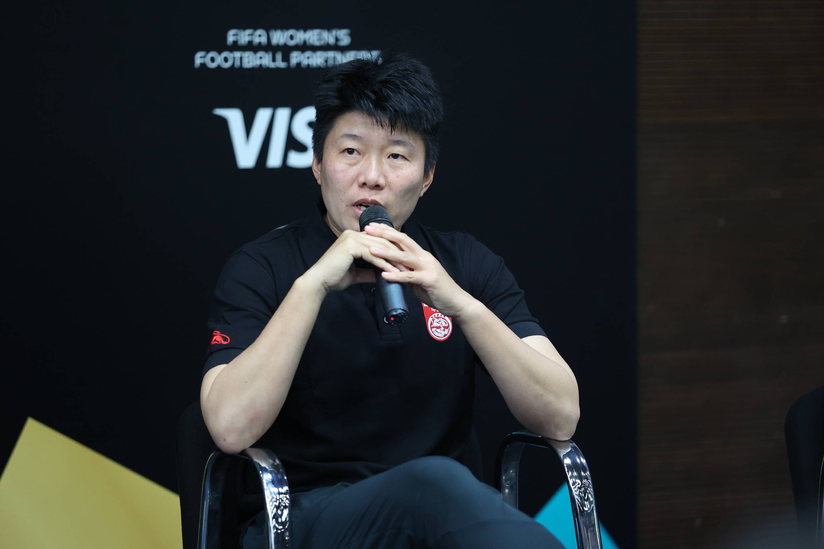 关于中国女足助教接受专访力荐新星的信息