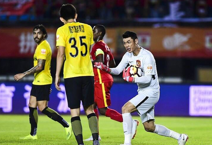 恒大主场不敌建业，保级压力增大的简单介绍