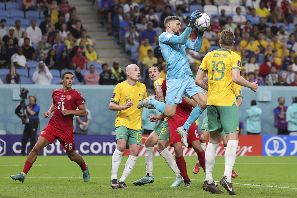 关于法国一球惜败奥地利,小组出线形势受挑战的信息 关于法国一球惜败奥地利,小组出线形势受挑战的信息