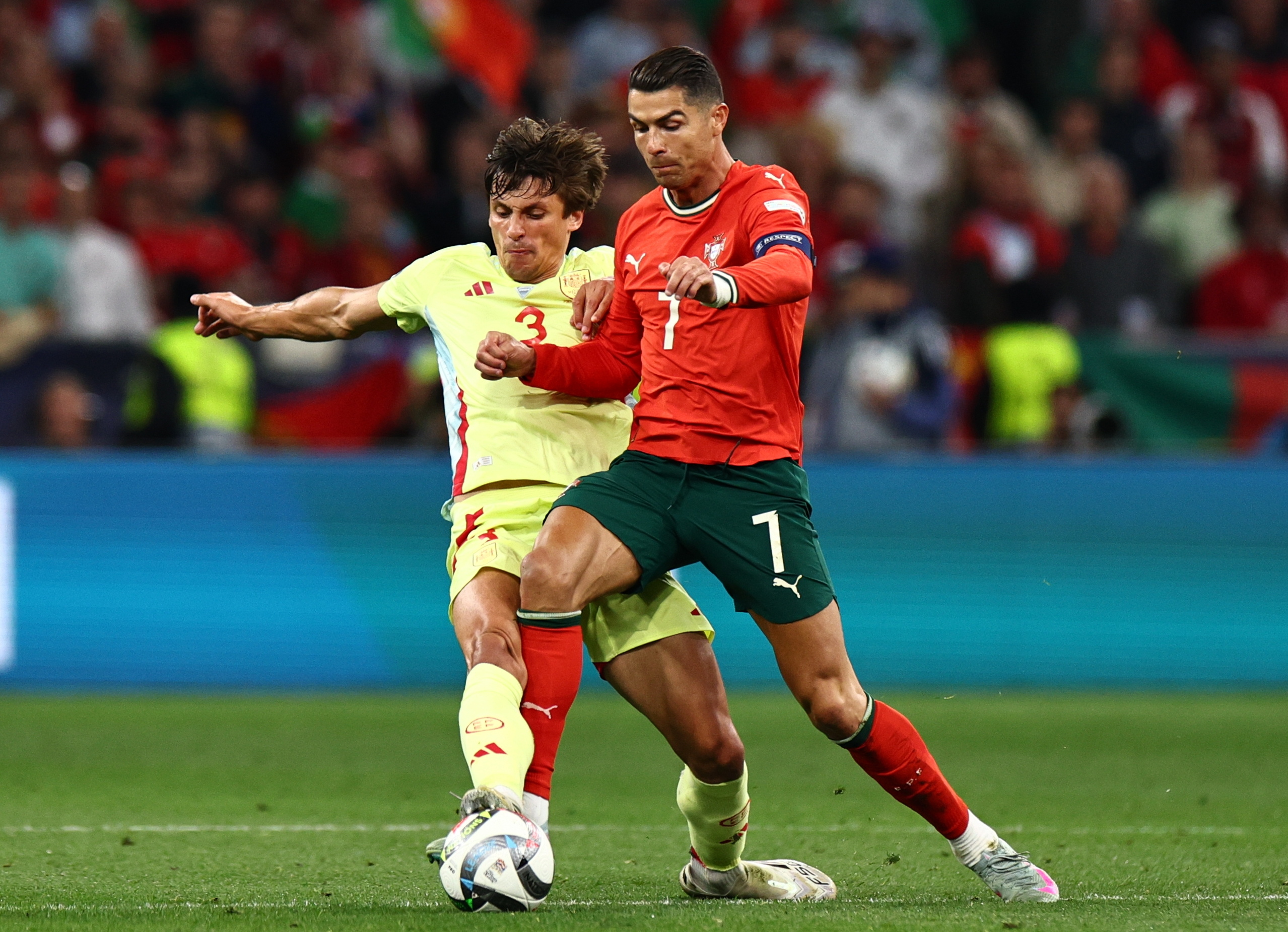 包含葡萄牙与塞尔维亚的对决，谁将获胜？的词条