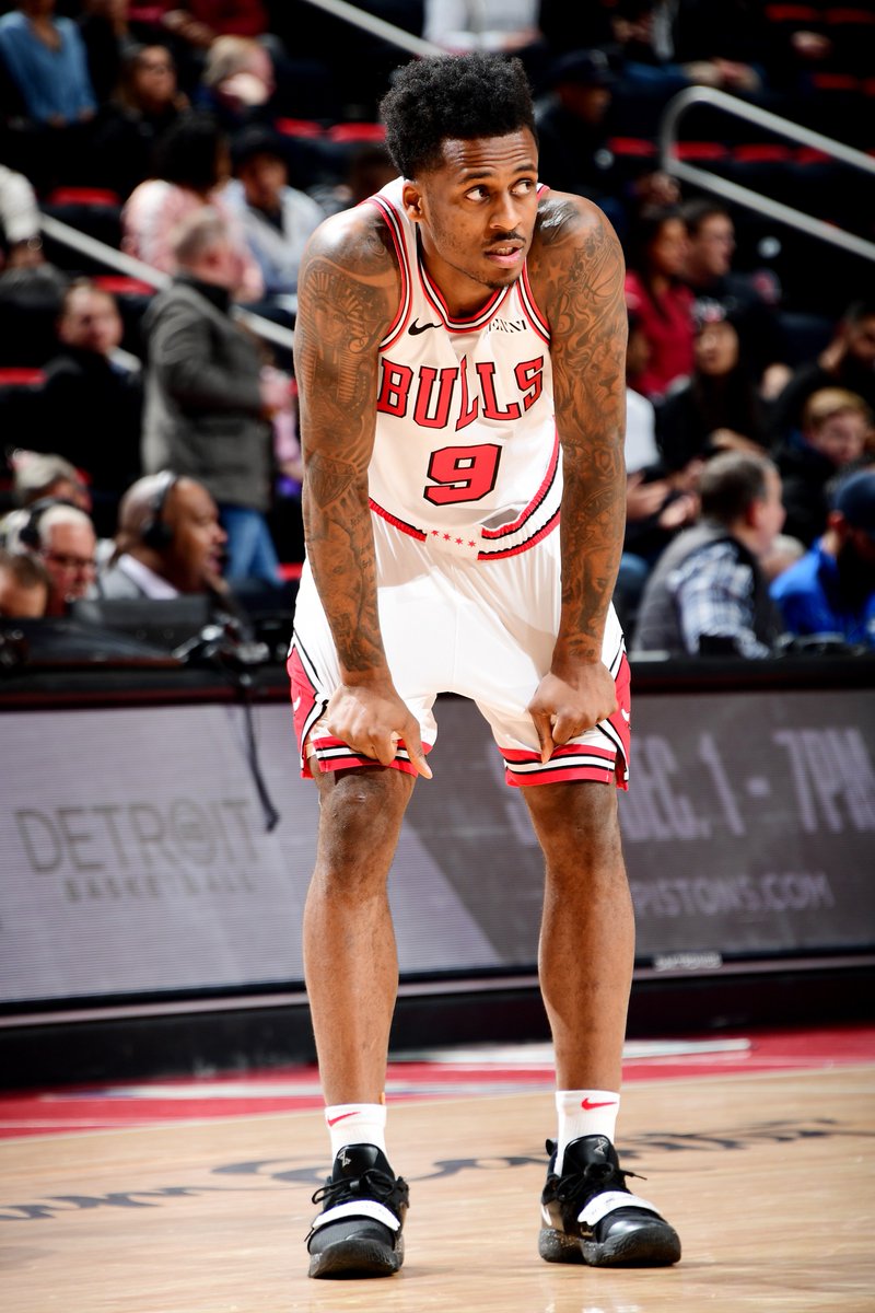 安东尼奥-布莱克尼夺得CBA最有价值球员称霸联赛舞台的简单介绍