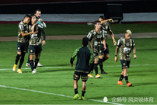 冷门频现，弱队诠释惊喜反攻