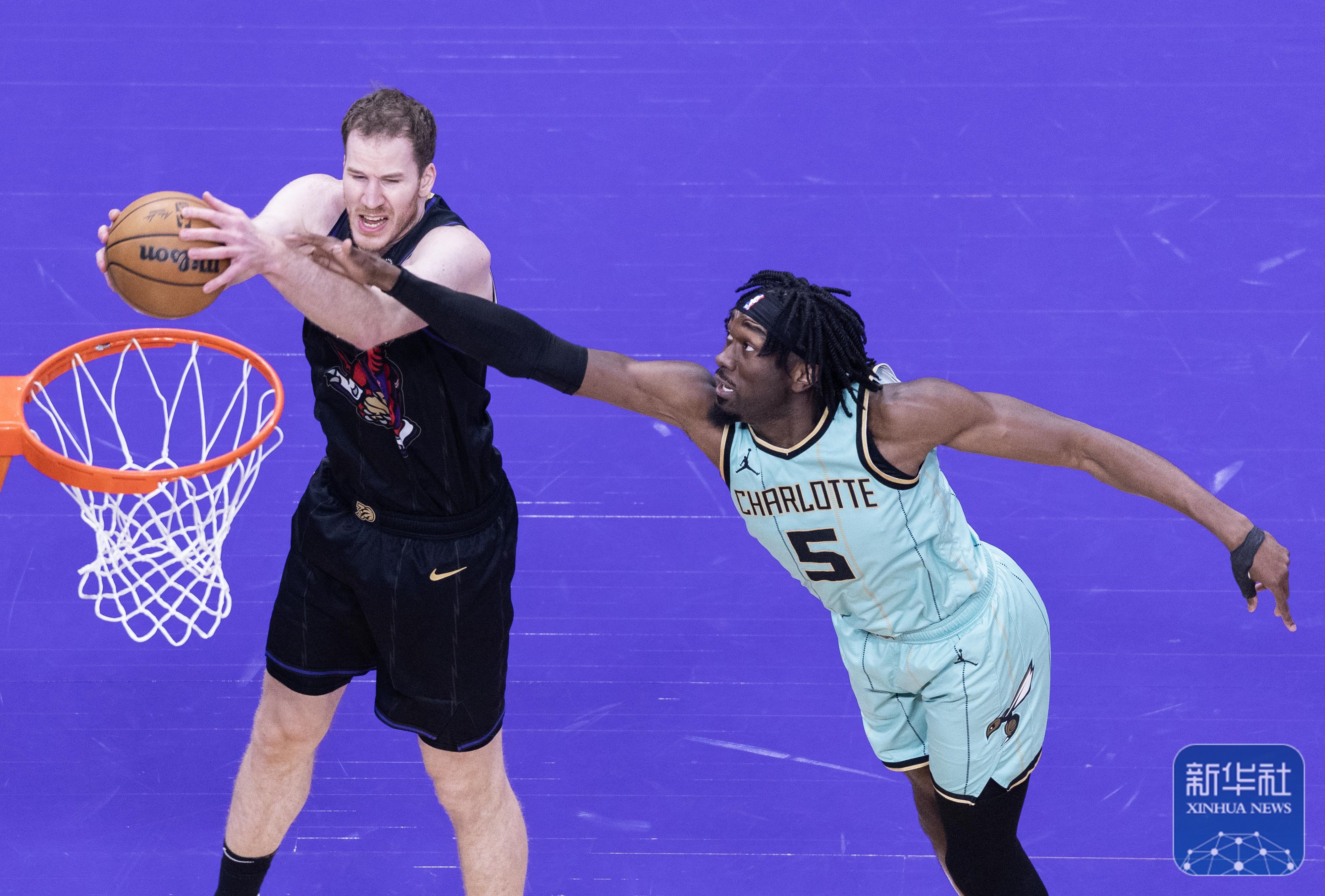 包含「奇才逆转击败黄蜂,赢得比赛」的词条 包含「奇才逆转击败黄蜂,赢得比赛」的词条