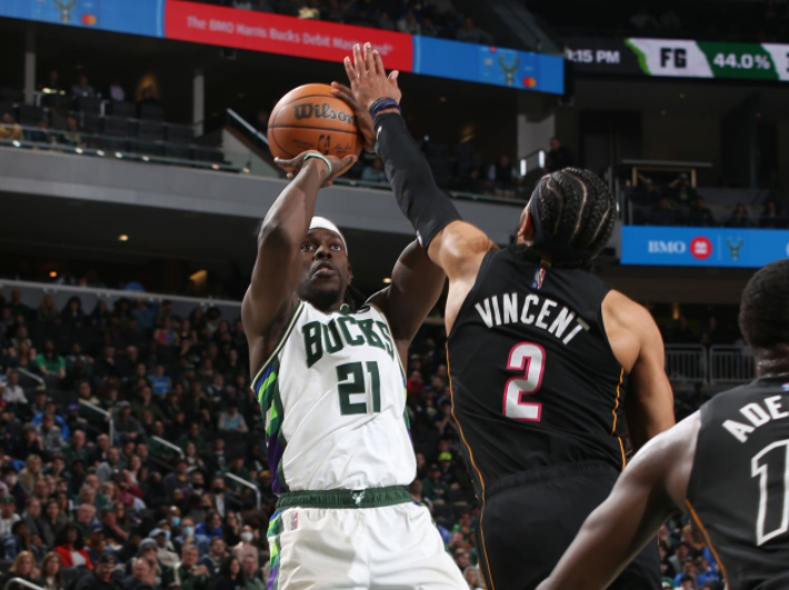 关于密尔沃基热火一举逆转，豪取七连胜开启好战绩的信息