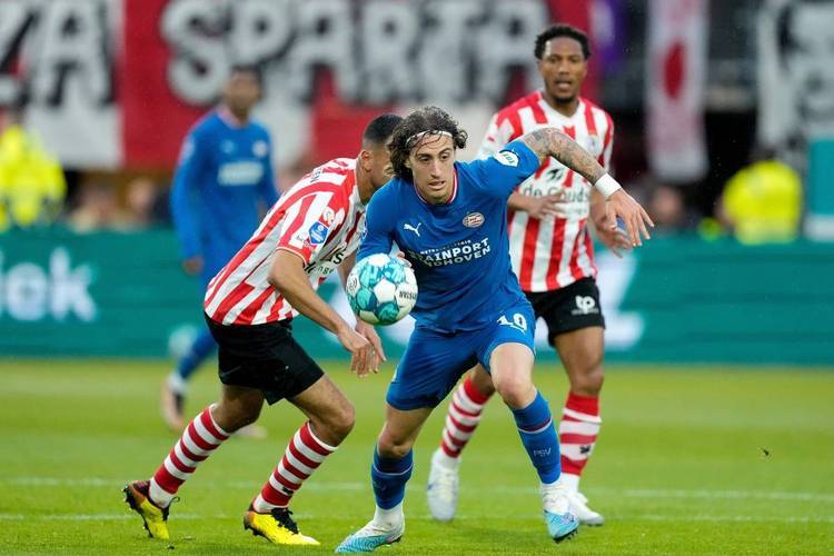 荷兰球员状态低迷，或造成决赛困难